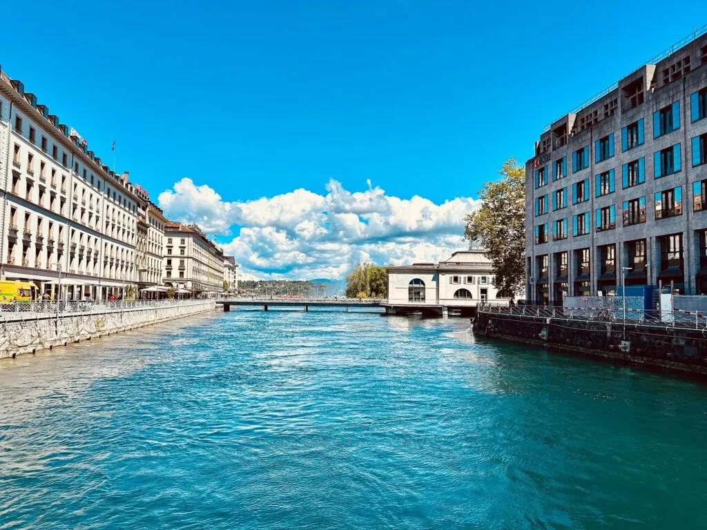 Geneva,,Switzerland,-,May,21,,2024:,Amazing,Turquoise,Water,Of